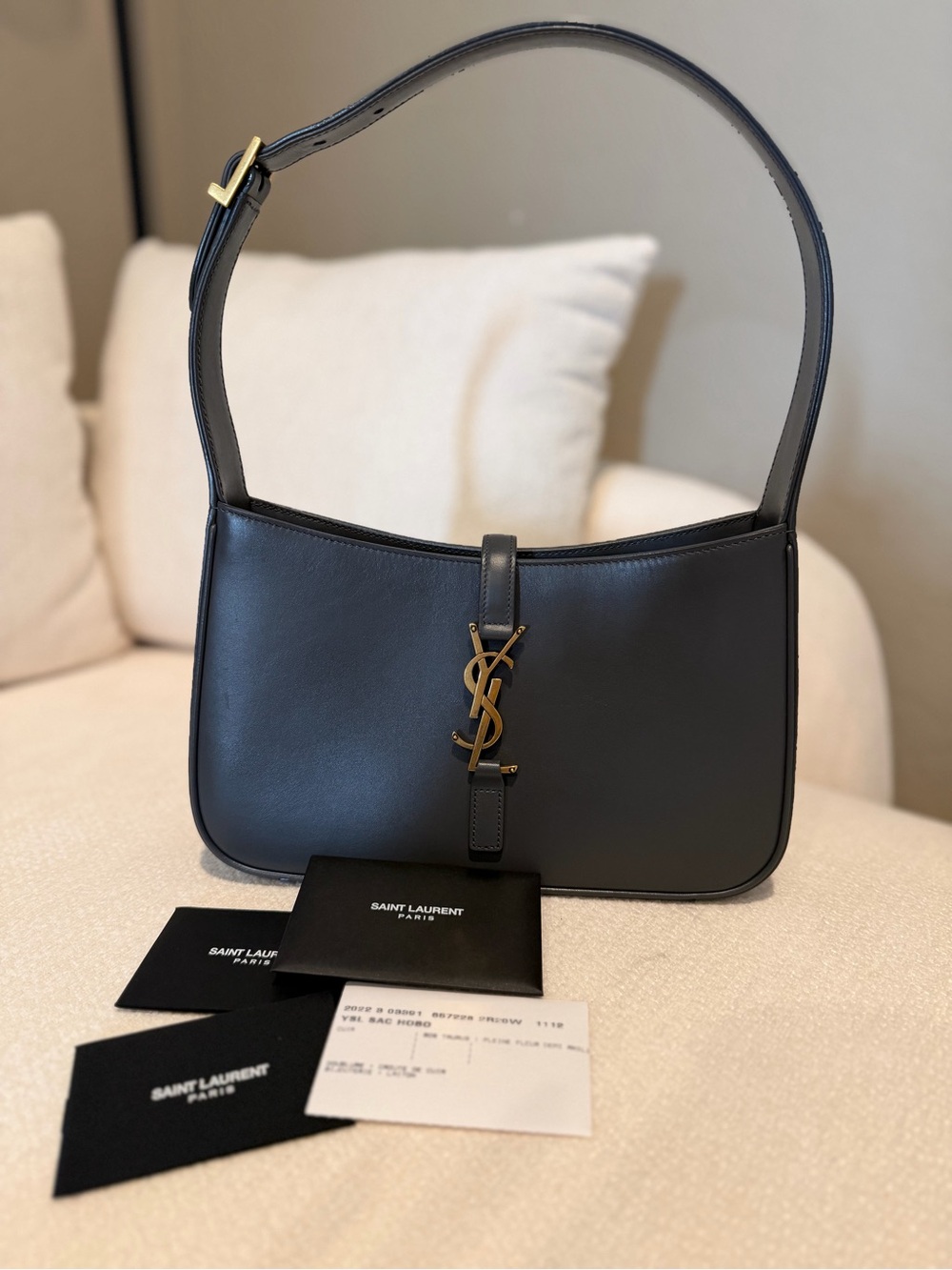 Authentic Saint Laurent LE 5 A’ 7 shoulder bag